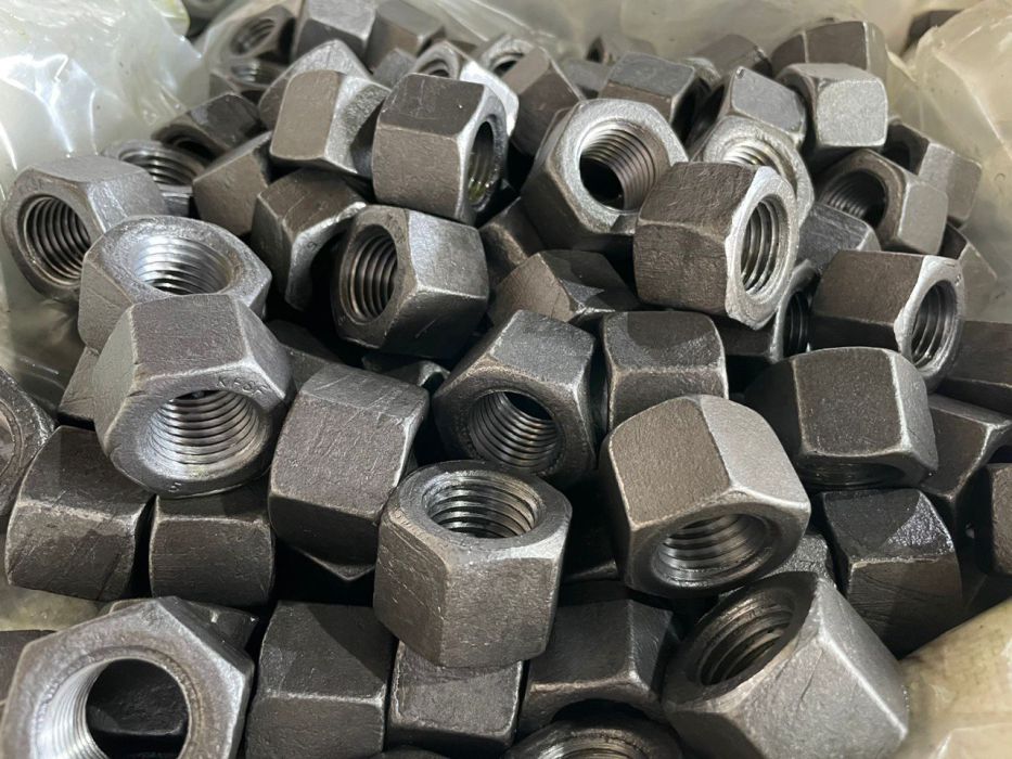 Гайка колійна М27